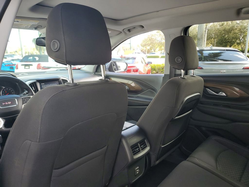 Used 2019 GMC Terrain SLE w/ Driver Convenience Package image 15