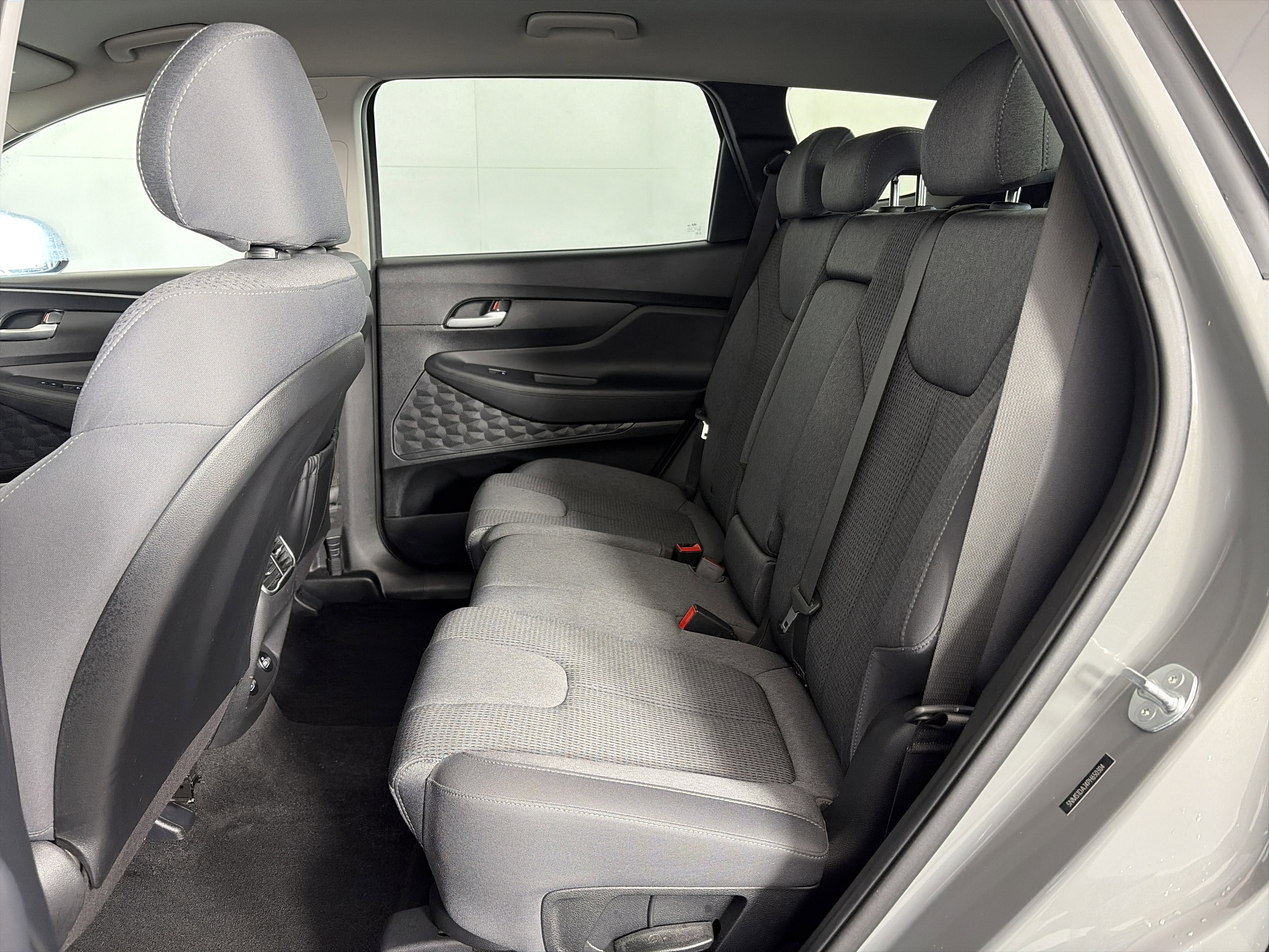 Certified 2023 Hyundai Santa Fe SE image 7