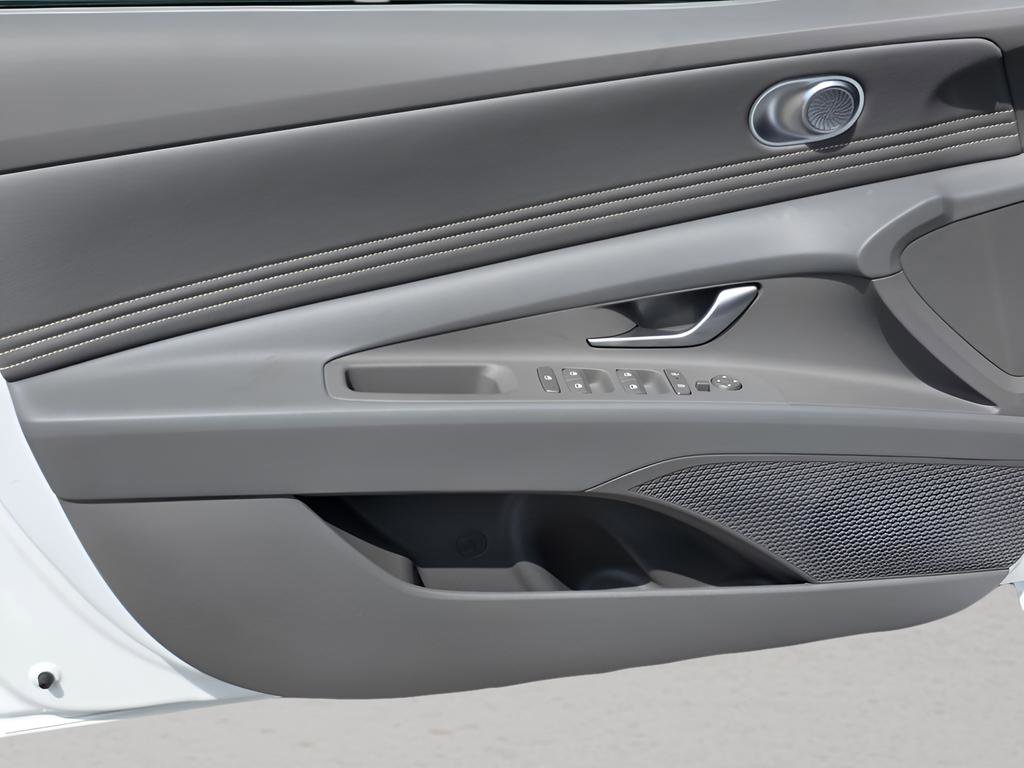 New 2026 Hyundai Elantra Sport FWD image 12