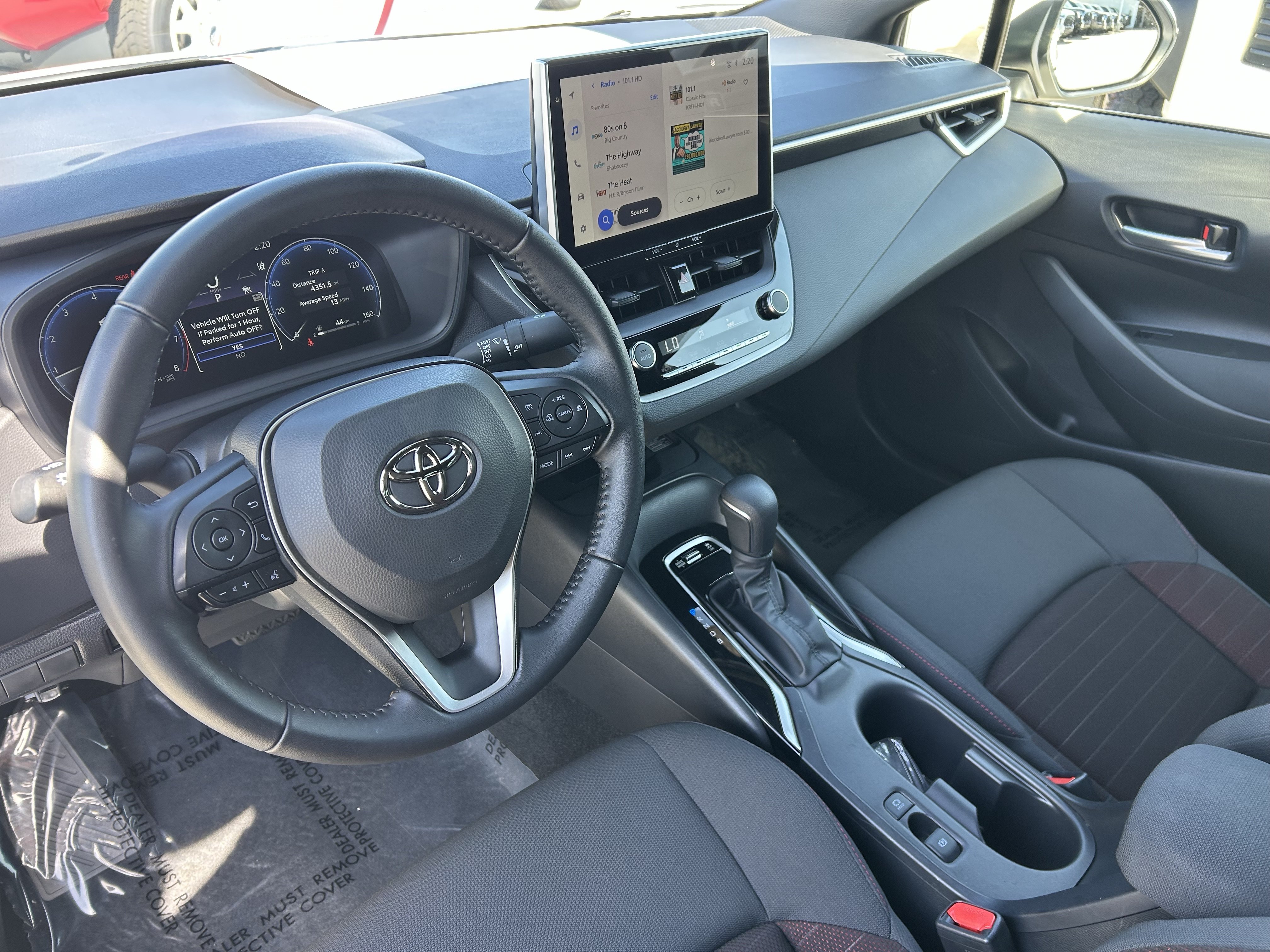 Certified 2026 Toyota Corolla SE w/ SE Package FWD image 17