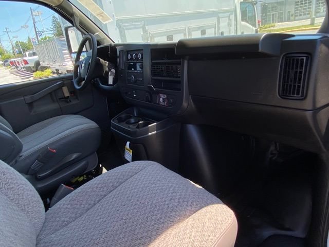 New 2026 Chevrolet Express 3500 w/ Power Convenience Package RWD image 20