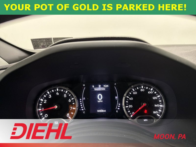 Used 2018 Jeep Renegade Latitude w/ Cold Weather Group image 25