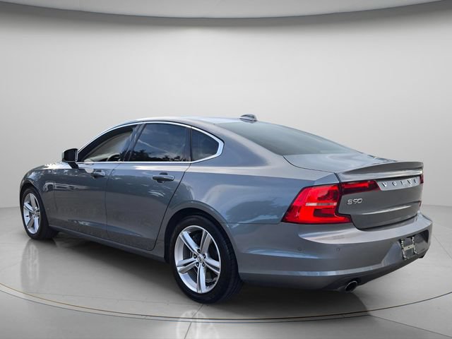 Used 2017 Volvo S90 T5 Momentum w/ Convenience Package FWD image 7