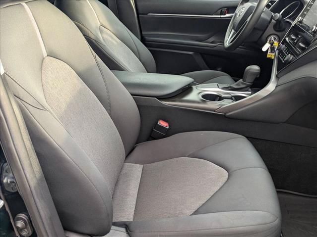 Used 2021 Toyota Camry LE FWD image 19
