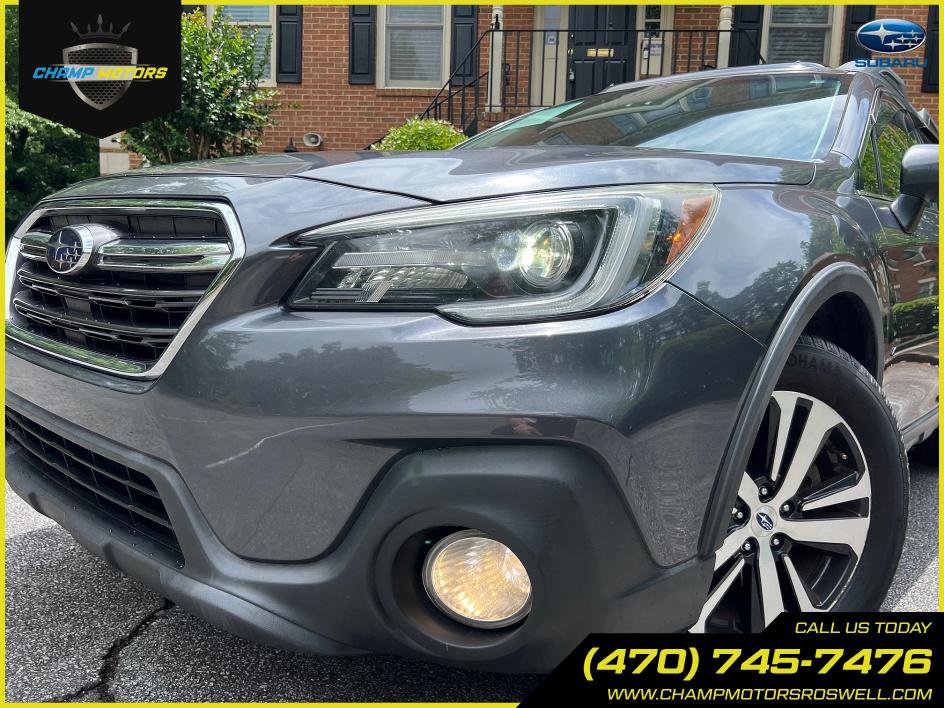 Used 2018 Subaru Outback 3.6R Limited image 2