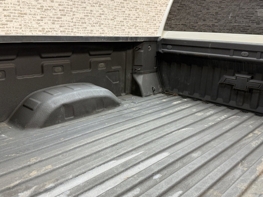 Used 2023 Chevrolet Silverado 2500 W/T w/ WT Fleet Convenience Package image 6