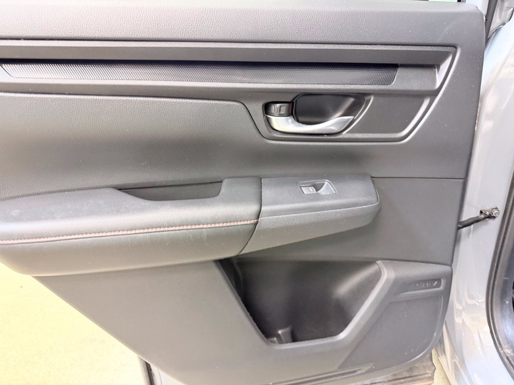 Used 2024 Honda CR-V Sport image 17