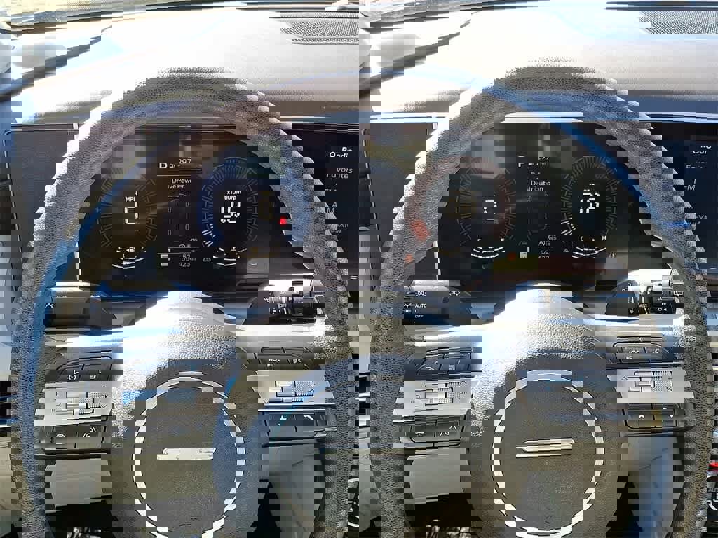 Used 2025 Hyundai Tucson SEL image 18