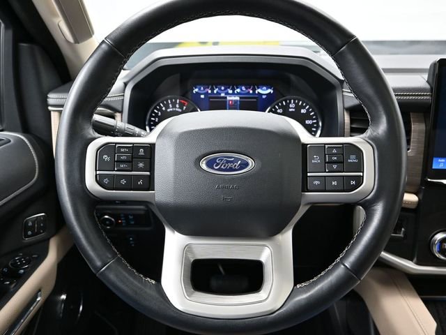 Used 2024 Ford Expedition Max Limited image 31