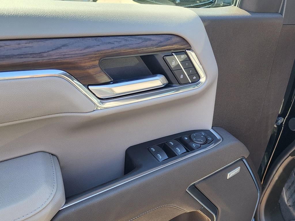 New 2026 GMC Sierra 1500 SLT w/ SLT Premium Plus Package image 15