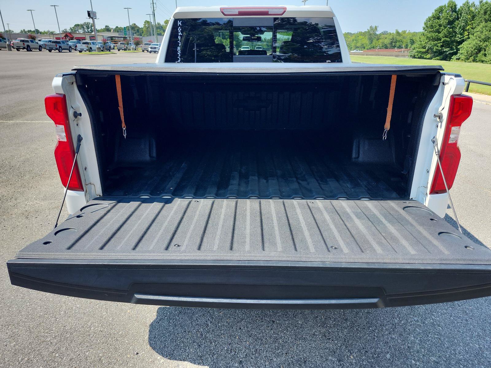 Used 2019 Chevrolet Silverado 1500 LTZ AWD/4WD image 13