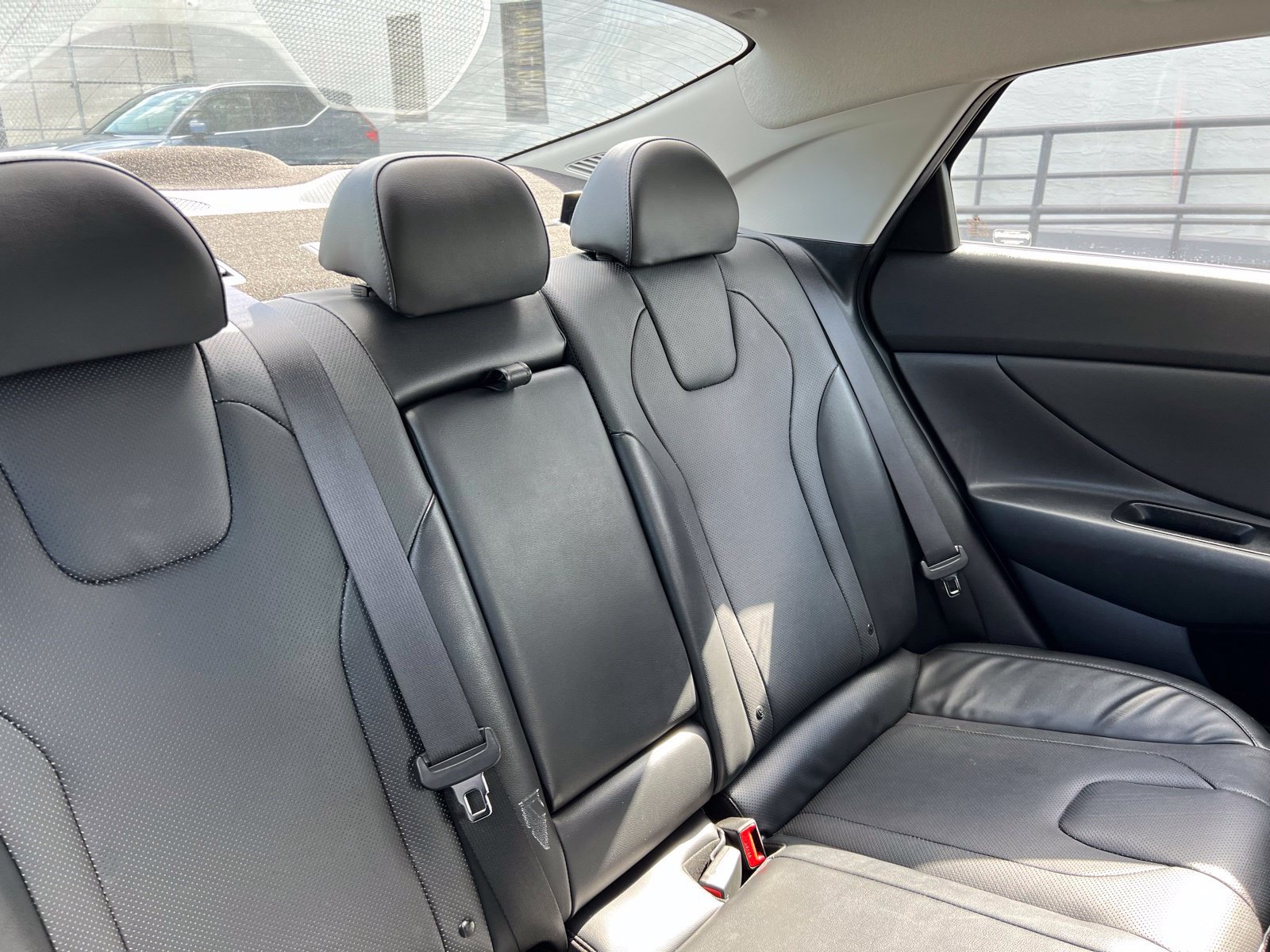 Used 2023 Hyundai Elantra Limited FWD image 53