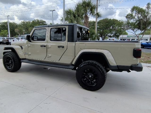 Used 2020 Jeep Gladiator Overland w/ Popular Equipment Package AWD/4WD image 10
