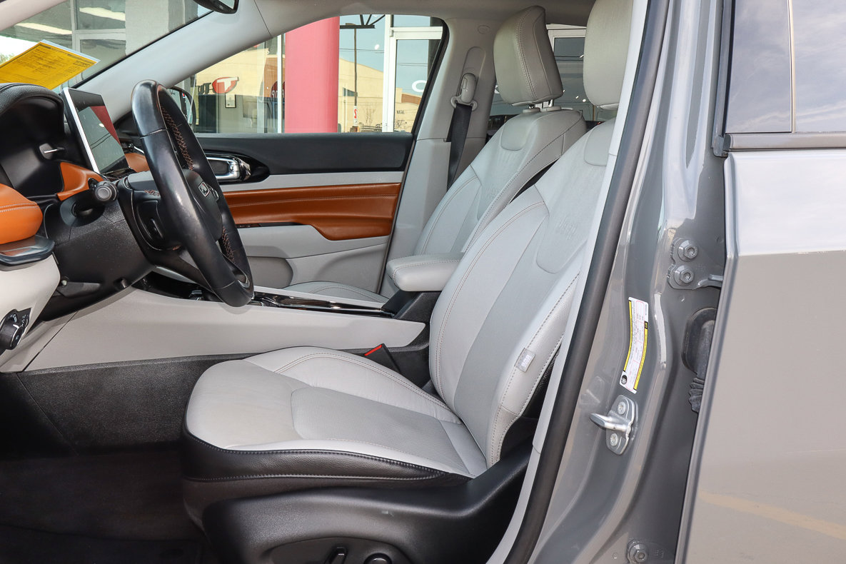 Used 2022 Jeep Compass Limited image 7