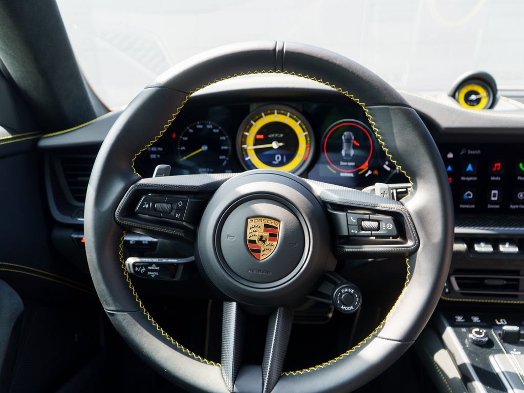 Used 2022 Porsche 911 GT3 RWD image 22