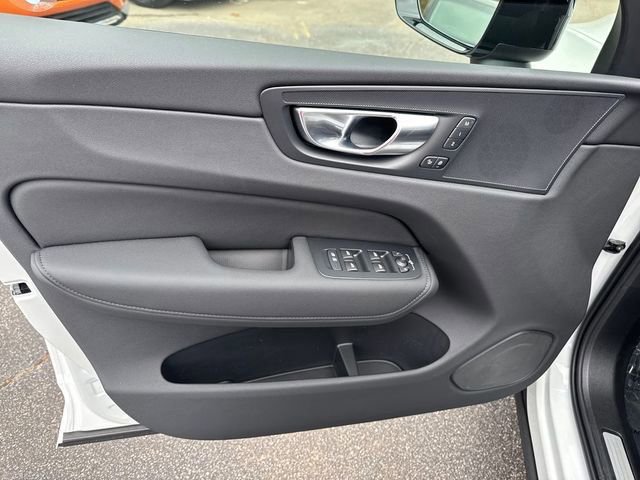 Used 2026 Volvo XC60 B5 Plus w/ Protection Package Premier image 13