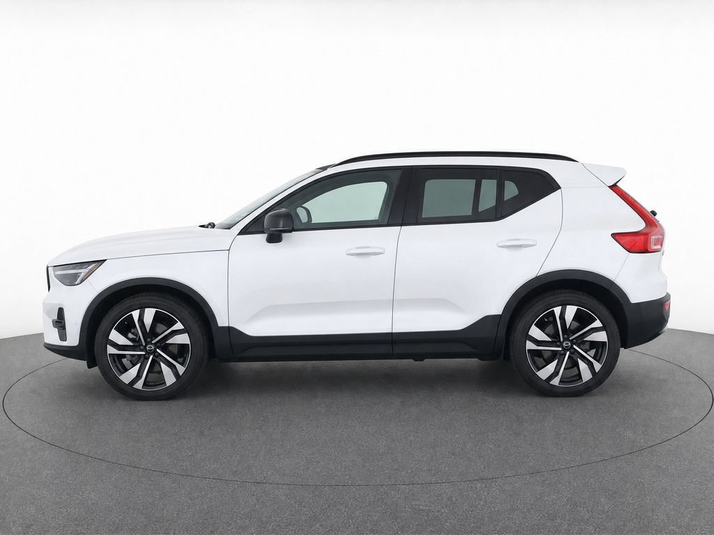New 2026 Volvo XC40 B5 Ultra w/ Protection Package Premier AWD/4WD image 6