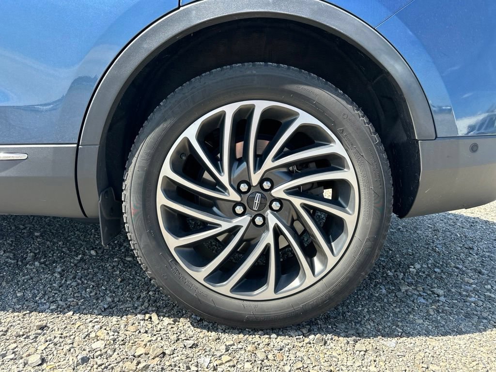 Used 2019 Lincoln Nautilus Reserve AWD/4WD image 7