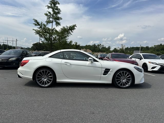 Used 2017 Mercedes-Benz SL 550 image 6