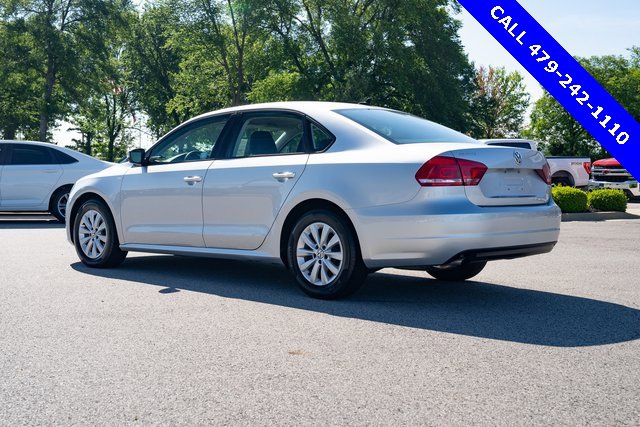 Used 2015 Volkswagen Passat 1.8T FWD image 4