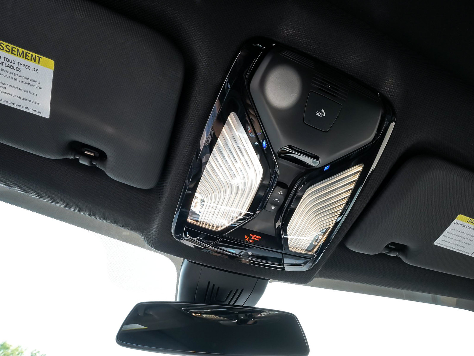 Used 2022 BMW X5 M50i w/ Executive Package AWD/4WD image 30