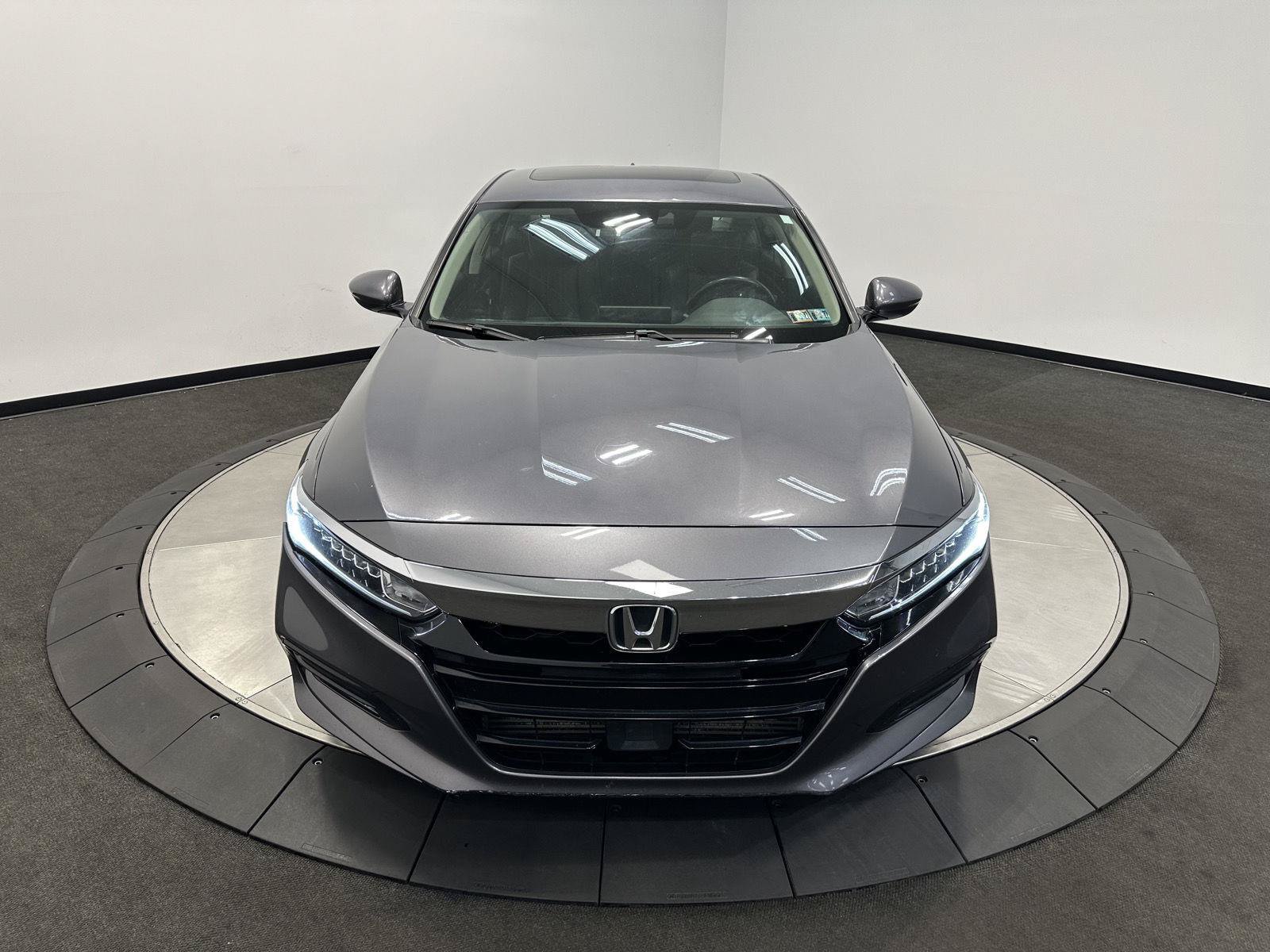 Used 2018 Honda Accord EX-L image 3
