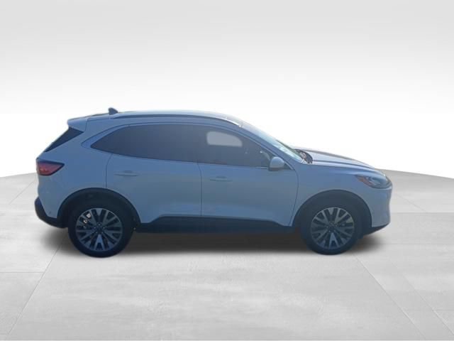 Used 2021 Ford Escape Titanium AWD/4WD image 5