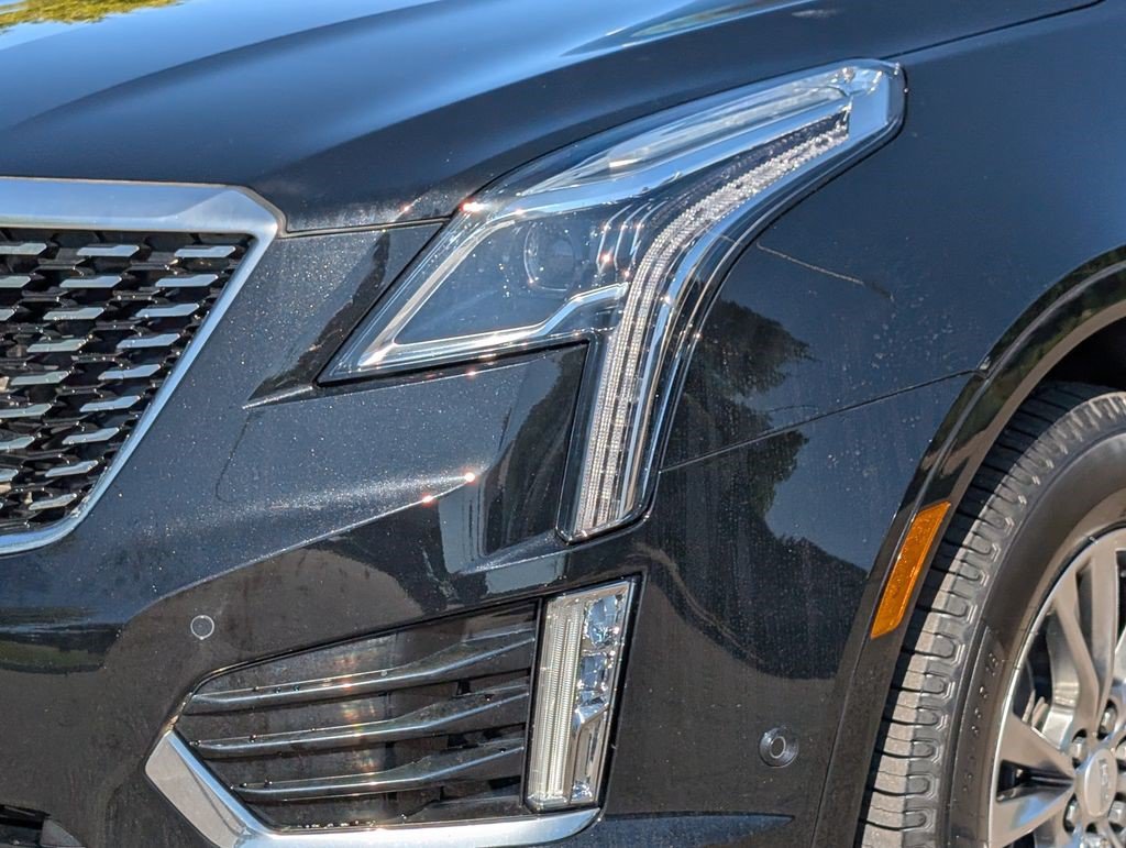 Certified 2023 Cadillac XT5 Premium Luxury w/ Technology Package AWD/4WD image 6