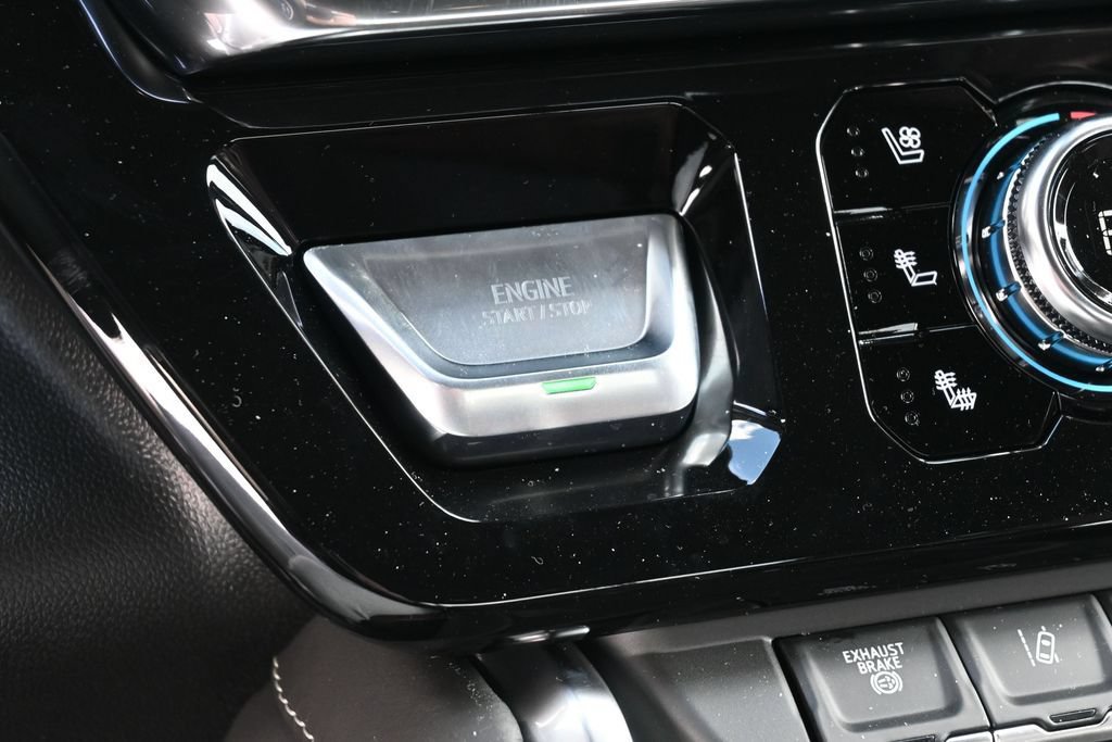New 2026 GMC Sierra 3500 Denali Ultimate AWD/4WD image 28