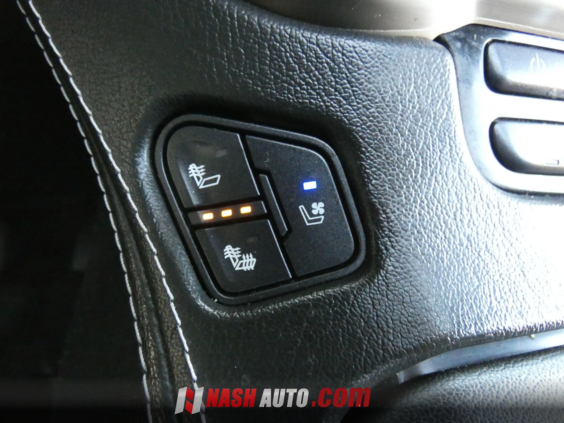 Used 2017 GMC Yukon Denali w/ Open Road Package RWD image 66