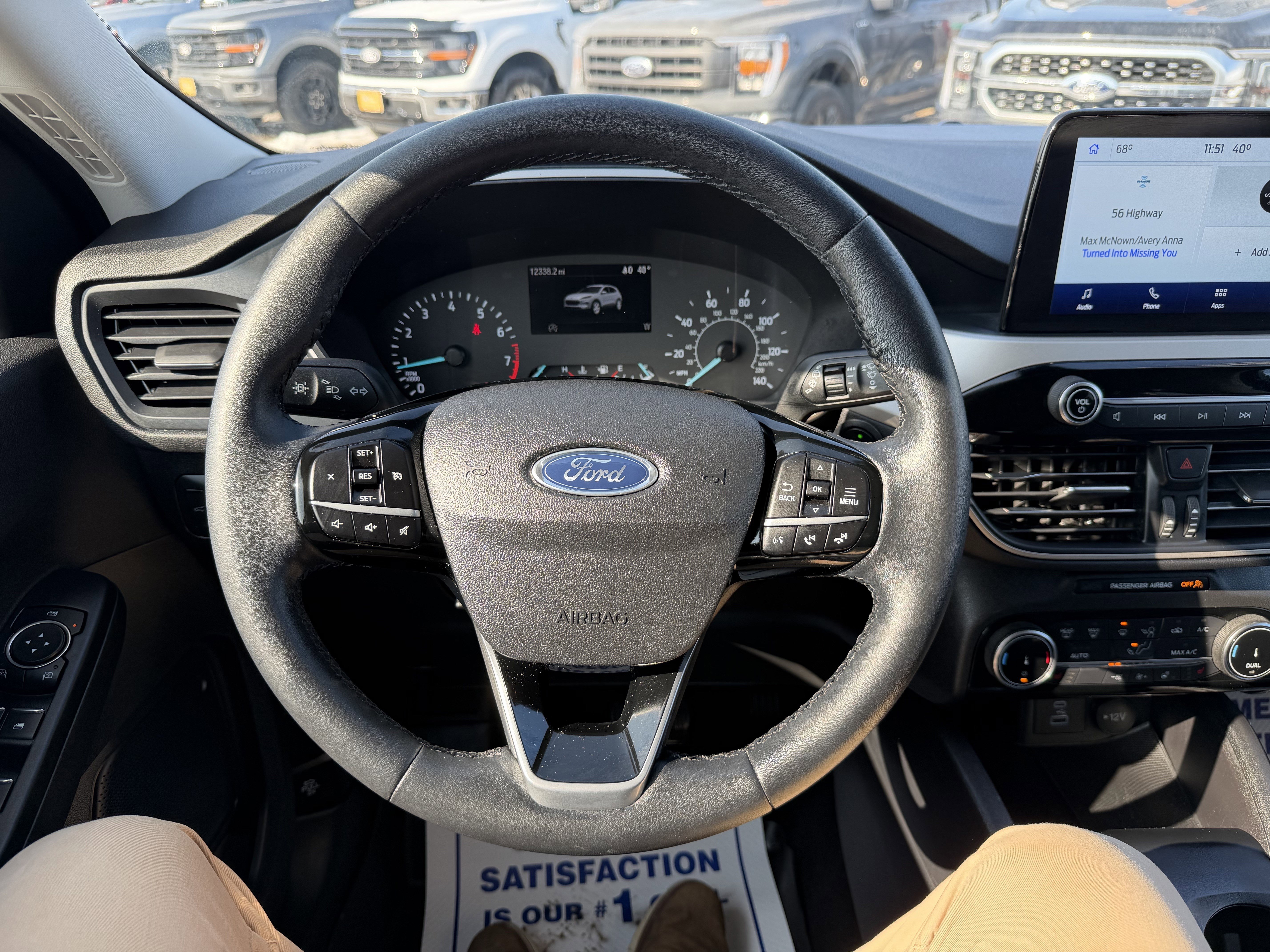 Certified 2022 Ford Escape SE w/ SE Sport Appearance Package image 9