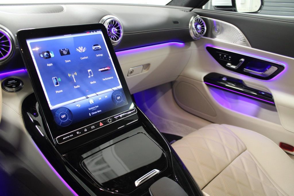 Certified 2024 Mercedes-Benz SL 43 AMG image 22