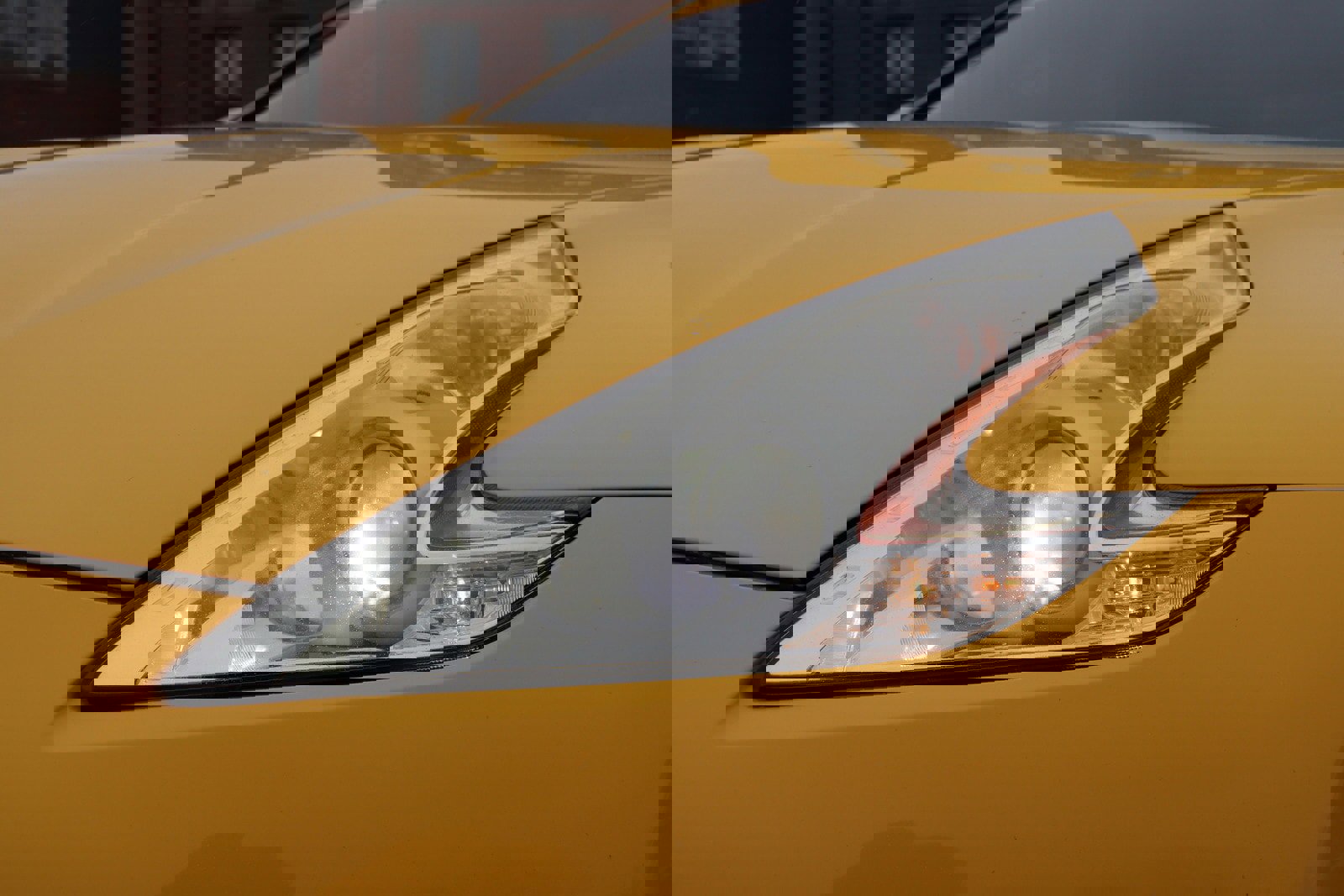 Used 2009 Nissan 370Z Touring w/ Sport Pkg image 40