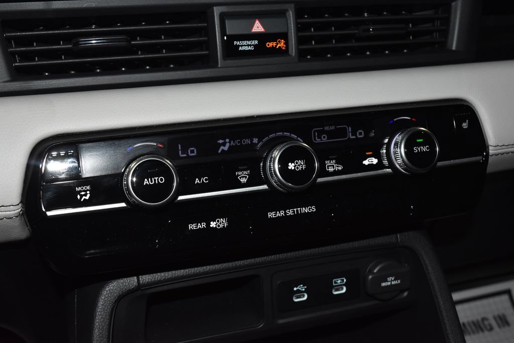 Used 2026 Honda Passport RTL image 13