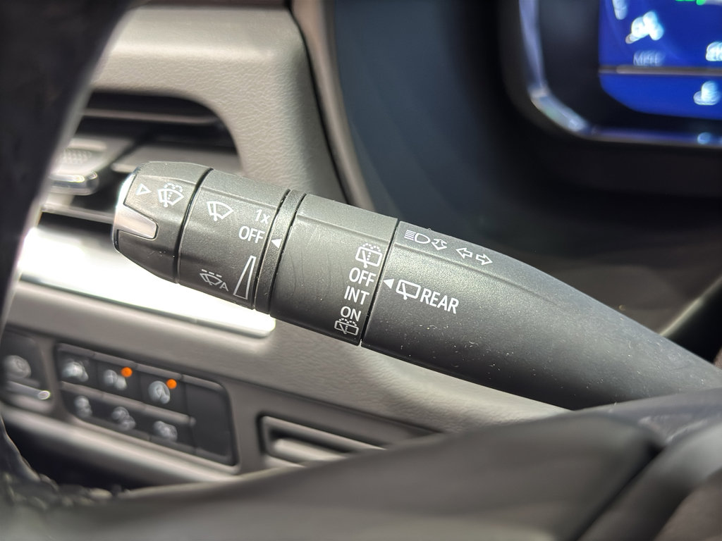 Used 2024 Chevrolet Tahoe Z71 image 26