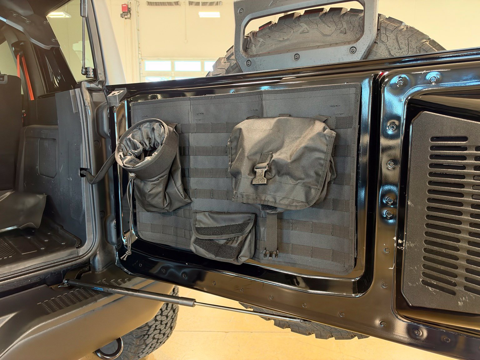 Used 2024 Ford Bronco Raptor AWD/4WD image 52