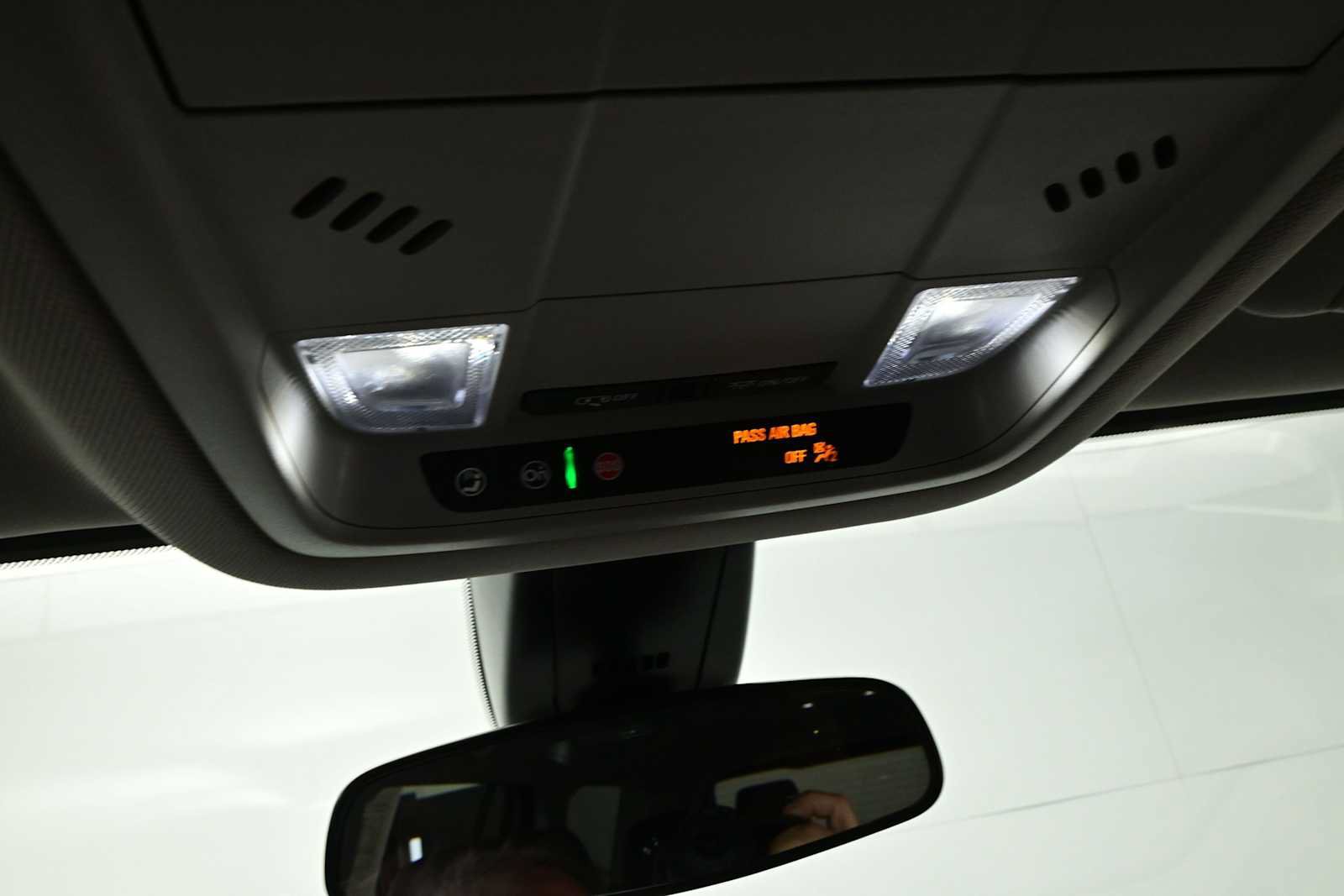 Used 2023 GMC Acadia SLE w/ Driver Convenience Package AWD/4WD image 21