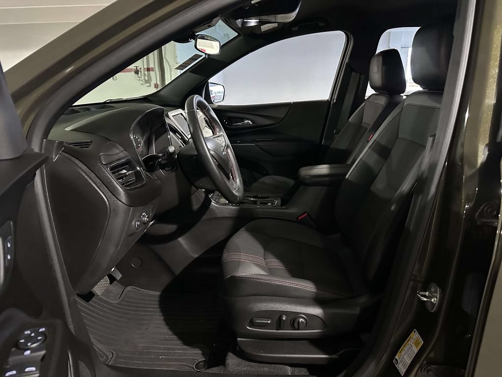 Used 2024 Chevrolet Equinox RS w/ LPO, Floor Liner Package AWD/4WD image 14