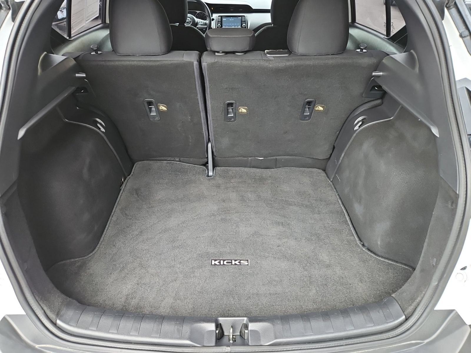 Used 2020 Nissan Kicks S FWD image 16