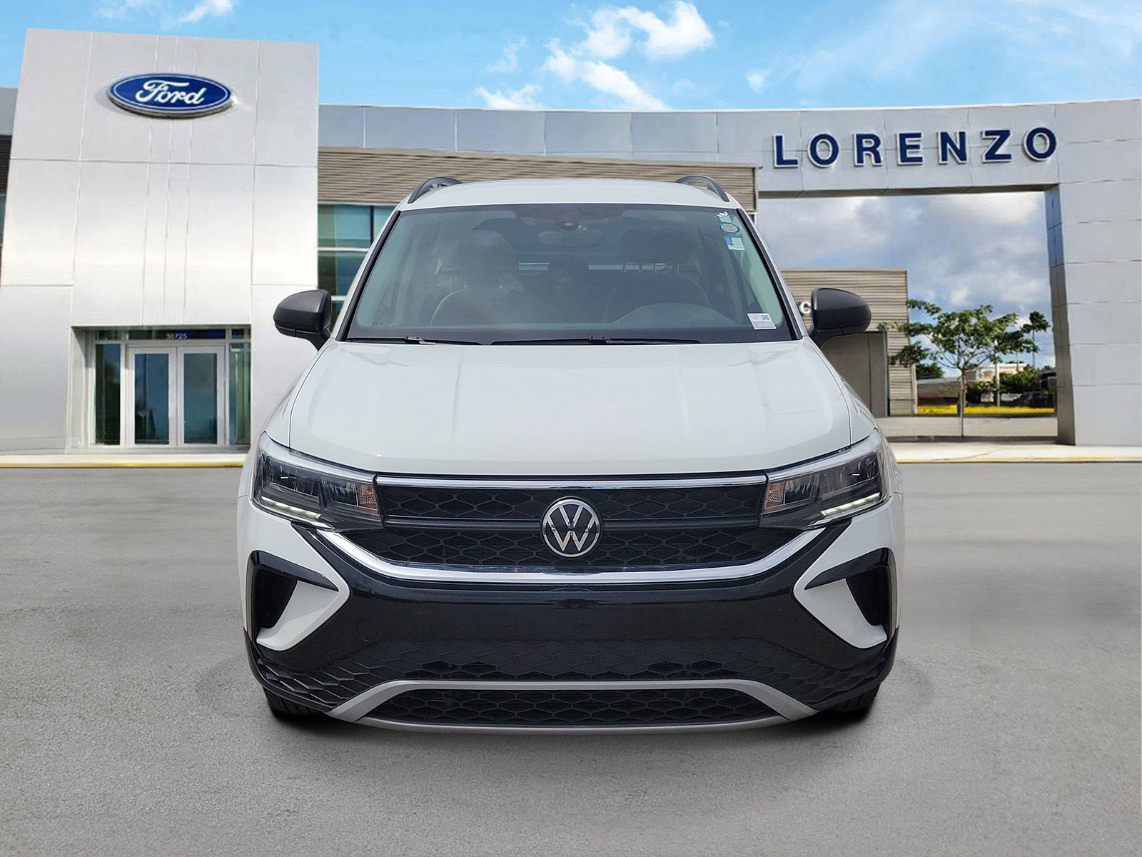Used 2023 Volkswagen Taos S FWD image 2