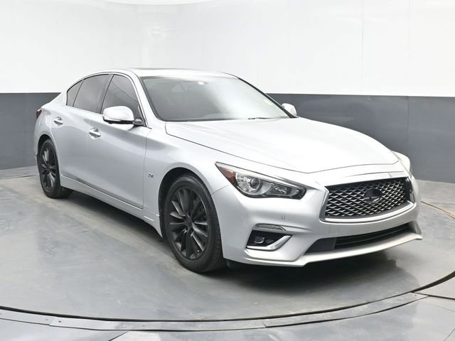 Used 2019 INFINITI Q50 Luxe w/ Essential Package (3.0T Luxe) image 2