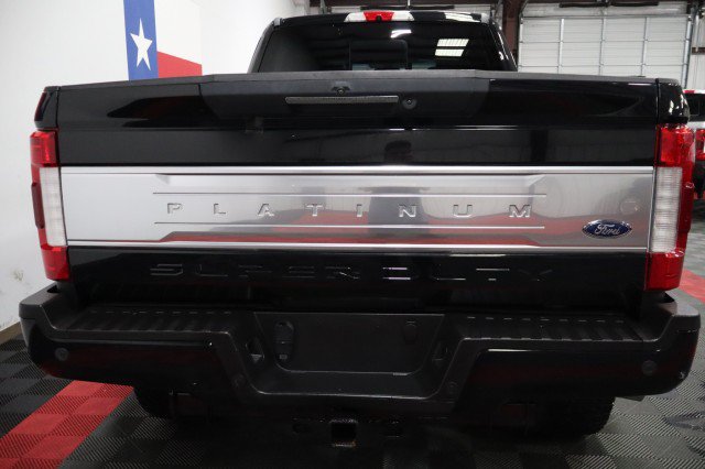 Used 2019 Ford F250 Platinum w/ Platinum Ultimate Package AWD/4WD image 25