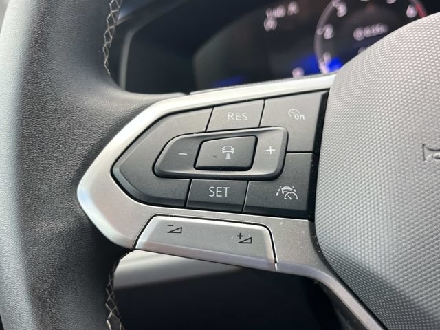 Used 2024 Volkswagen Taos SE AWD/4WD image 36