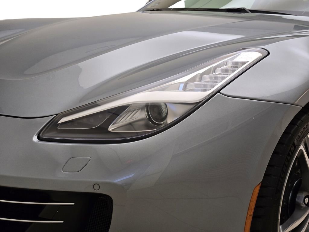 Used 2017 Ferrari GTC4Lusso image 5