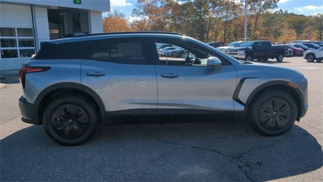 New 2026 Chevrolet Blazer EV LT image 9