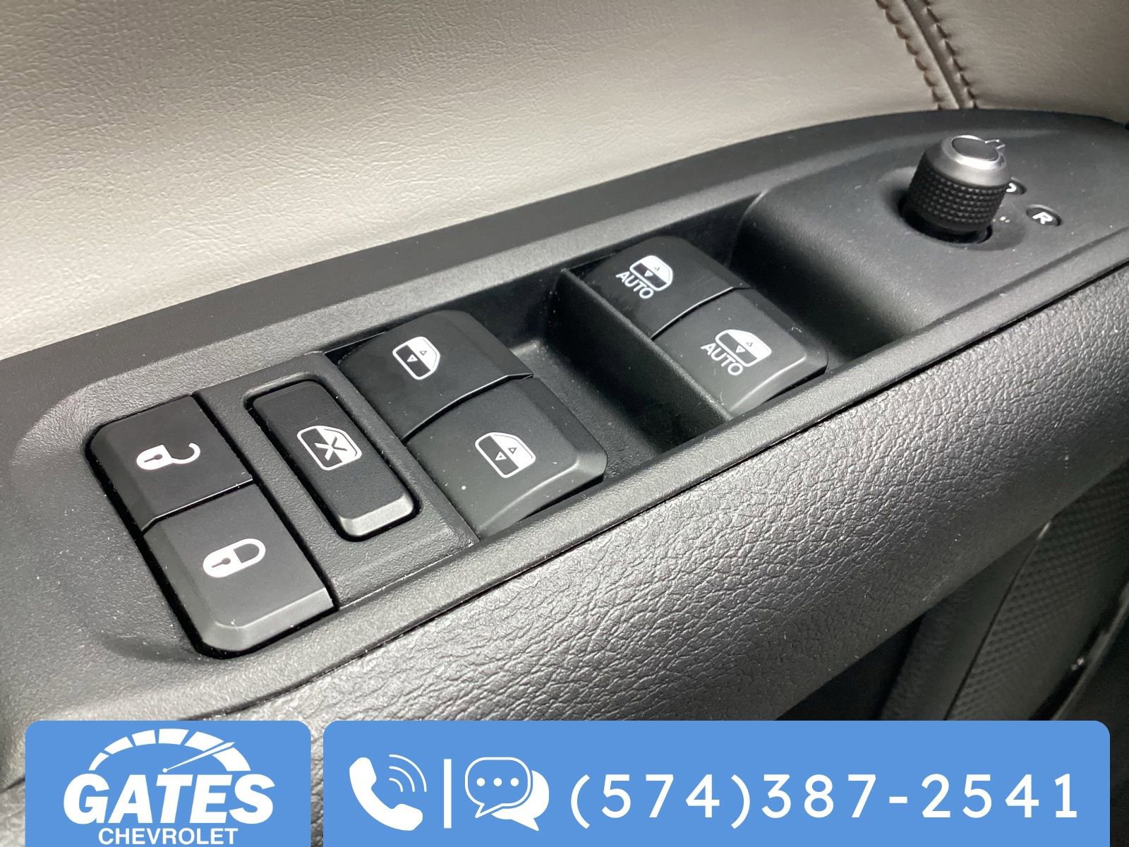 Used 2025 Jeep Compass Limited image 26