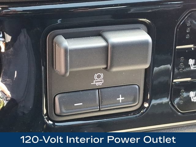 Used 2024 Chevrolet Silverado 2500 High Country w/ High Country Premium Package AWD/4WD image 17