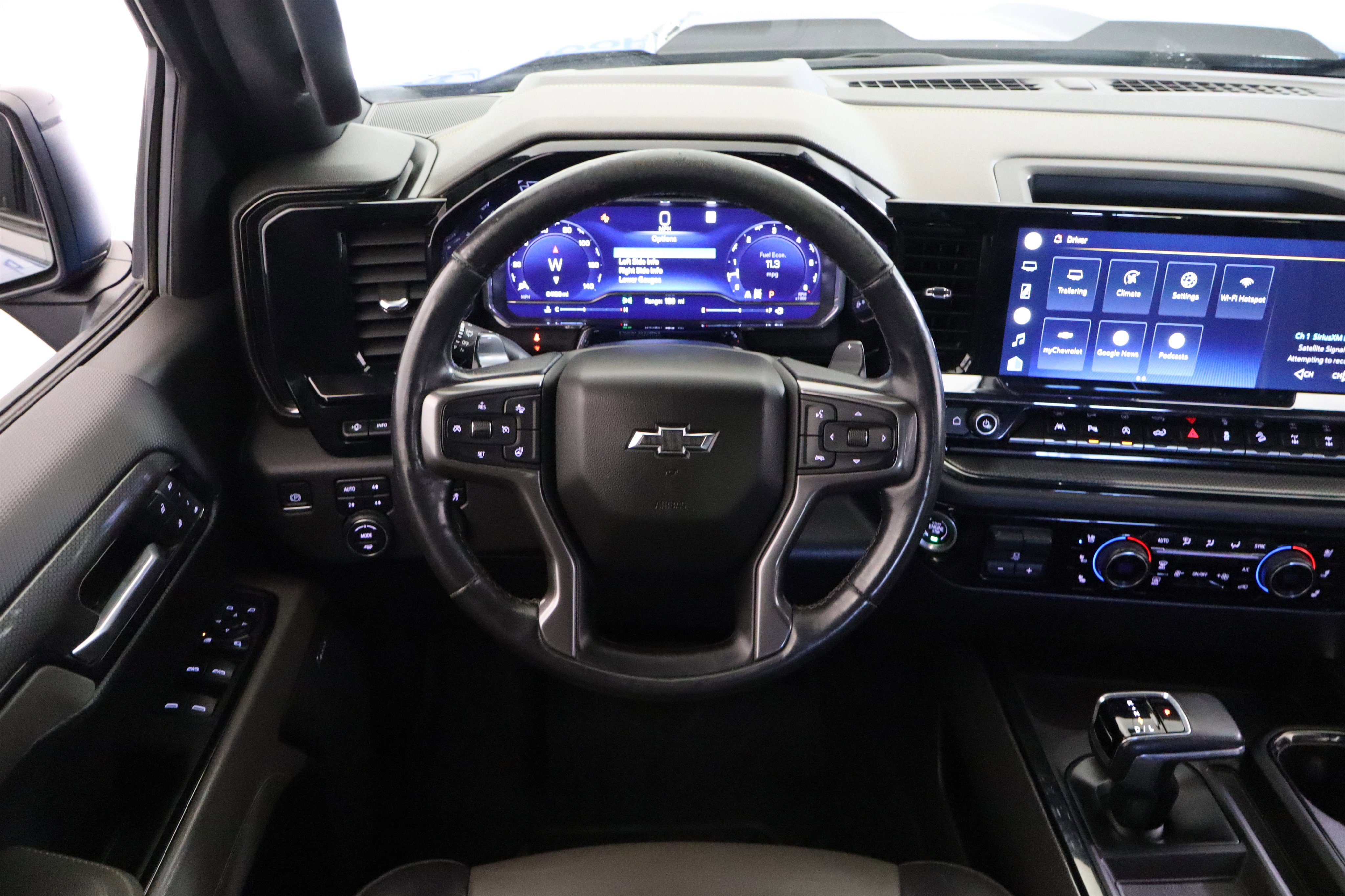 Used 2022 Chevrolet Silverado 1500 ZR2 w/ Technology Package image 17