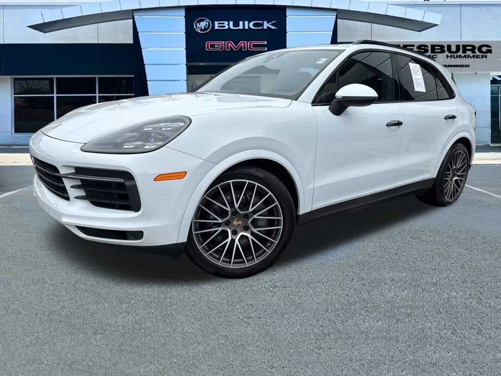 Used 2022 Porsche Cayenne S AWD/4WD image 3