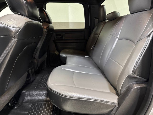 Used 2022 RAM 3500 Tradesman w/ Chrome Appearance Group image 34